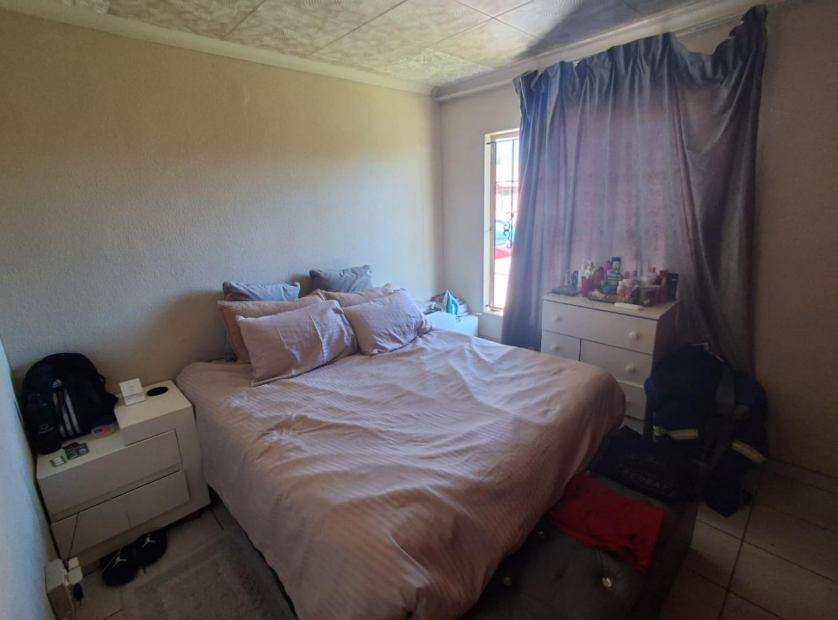 3 Bedroom Property for Sale in Ormonde Gauteng