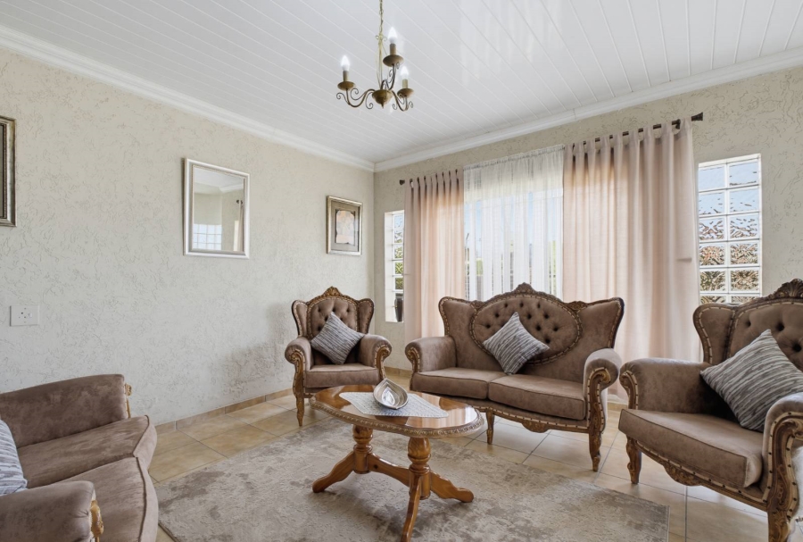 4 Bedroom Property for Sale in Eldorado Park Gauteng