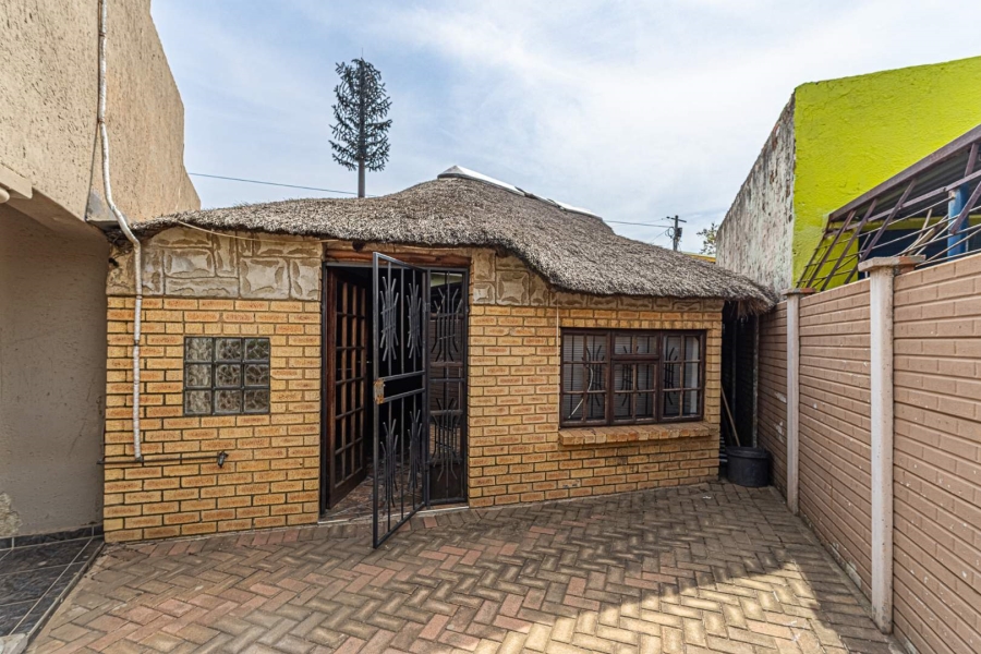 4 Bedroom Property for Sale in Eldorado Park Gauteng