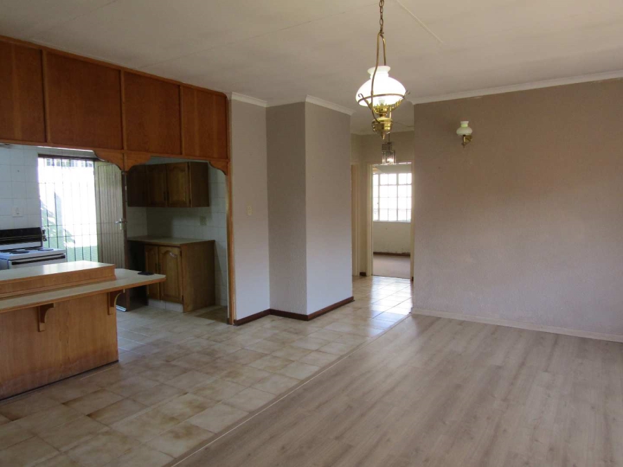 2 Bedroom Property for Sale in Helderkruin Gauteng
