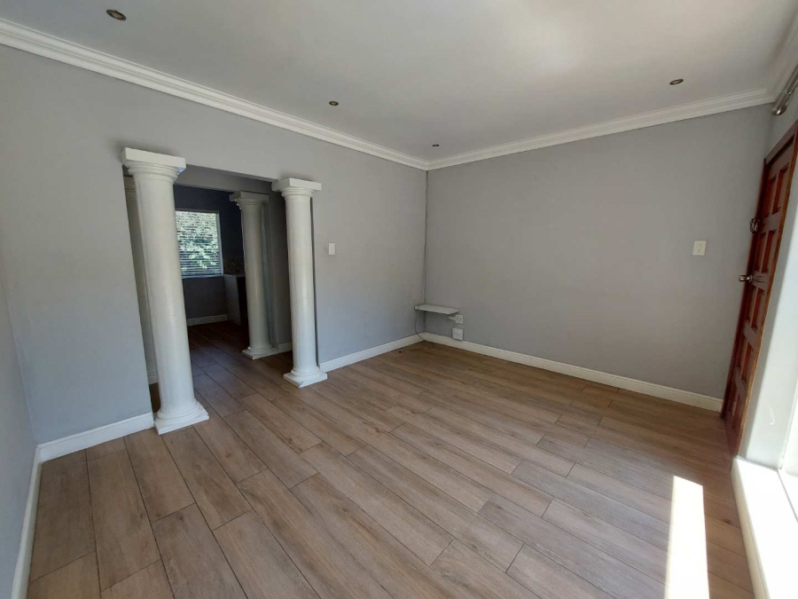 To Let 4 Bedroom Property for Rent in Olivedale Gauteng