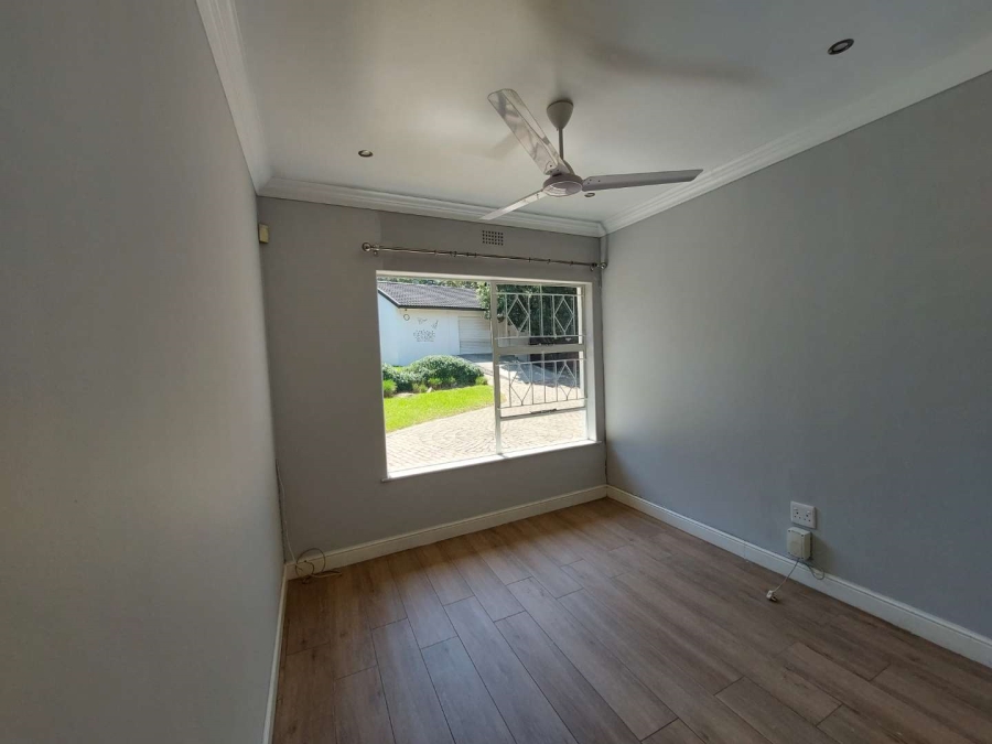 To Let 4 Bedroom Property for Rent in Olivedale Gauteng