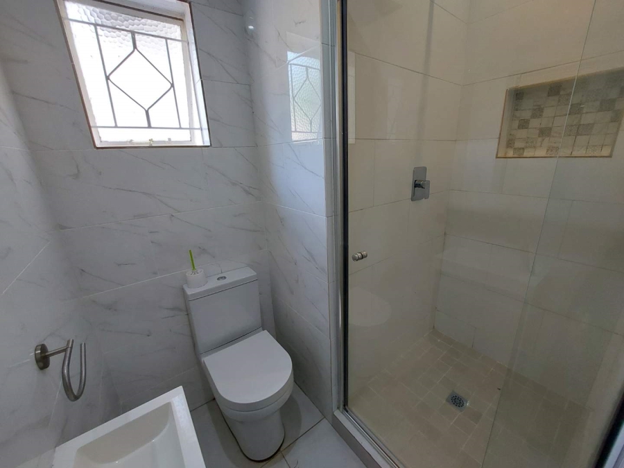 To Let 4 Bedroom Property for Rent in Olivedale Gauteng