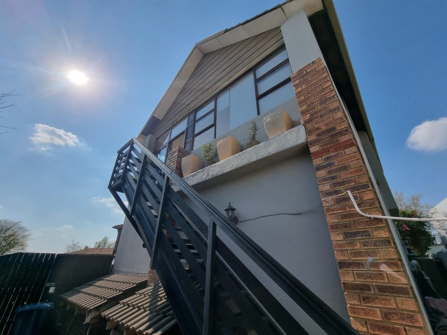 To Let 1 Bedroom Property for Rent in Olympus AH Gauteng