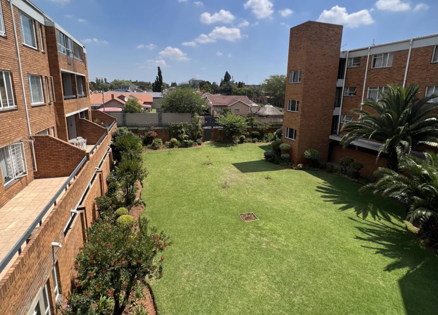 1 Bedroom Property for Sale in Malvern East Gauteng