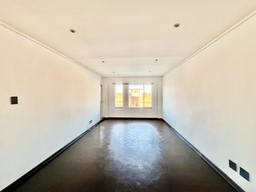 1 Bedroom Property for Sale in Malvern East Gauteng