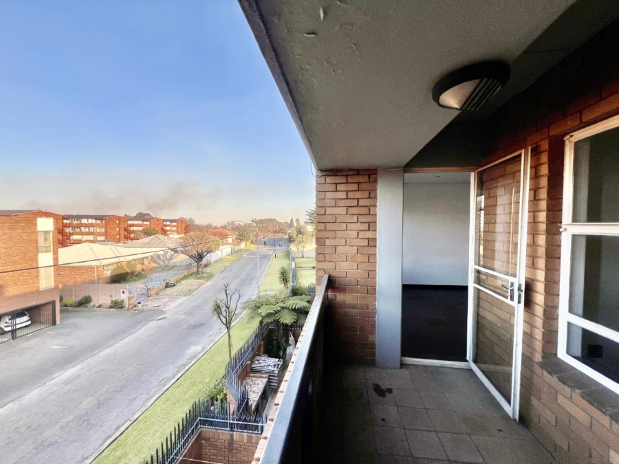 1 Bedroom Property for Sale in Malvern East Gauteng