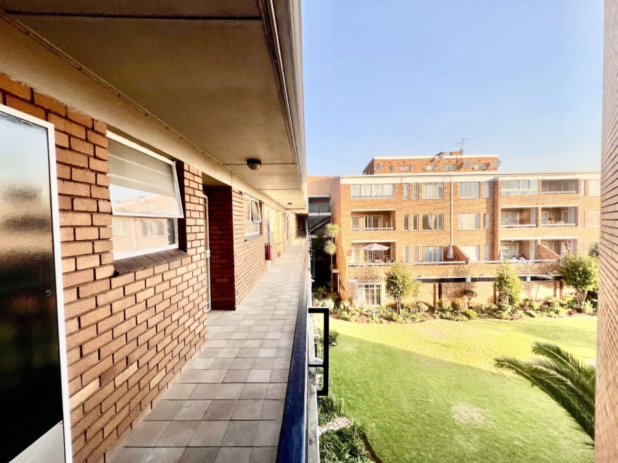 1 Bedroom Property for Sale in Malvern East Gauteng
