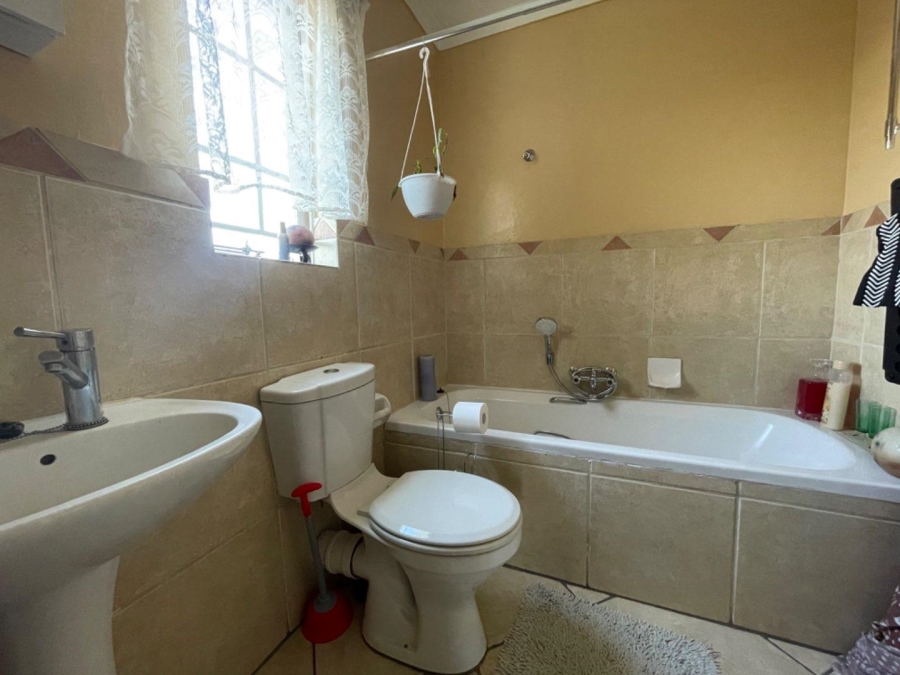 To Let 2 Bedroom Property for Rent in Illiondale Gauteng