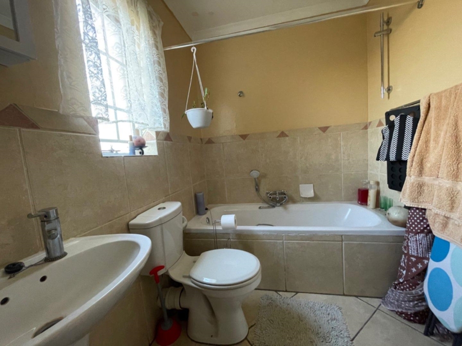 To Let 2 Bedroom Property for Rent in Illiondale Gauteng