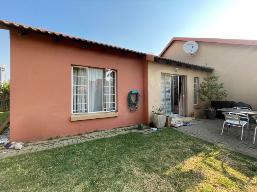 To Let 2 Bedroom Property for Rent in Illiondale Gauteng