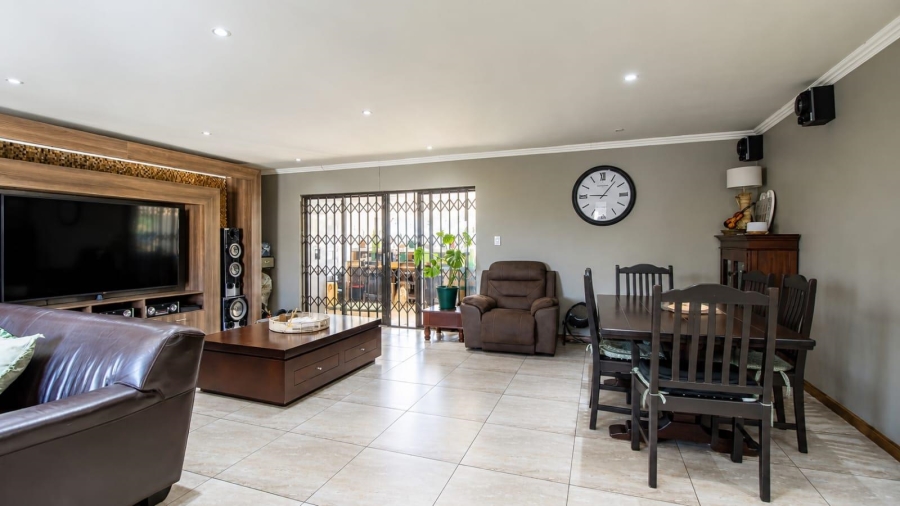 3 Bedroom Property for Sale in Brackenhurst Gauteng