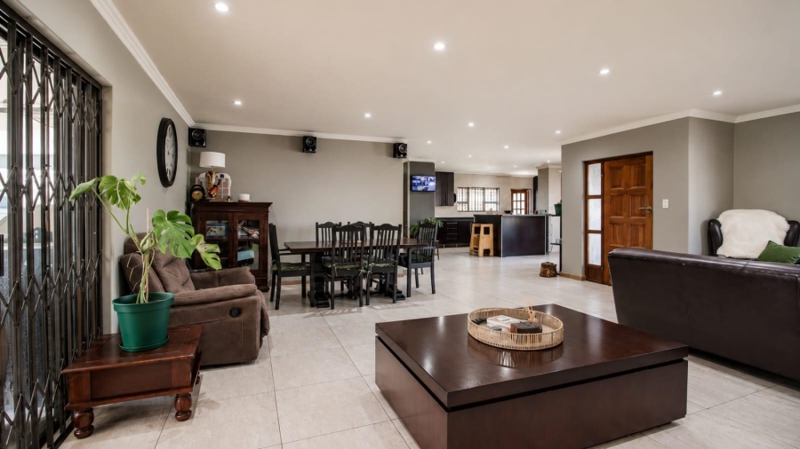 3 Bedroom Property for Sale in Brackenhurst Gauteng