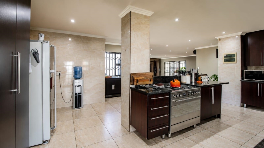 3 Bedroom Property for Sale in Brackenhurst Gauteng