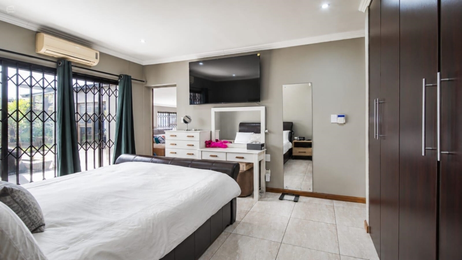 3 Bedroom Property for Sale in Brackenhurst Gauteng