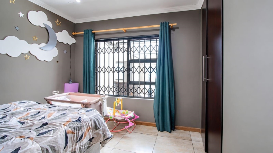 3 Bedroom Property for Sale in Brackenhurst Gauteng