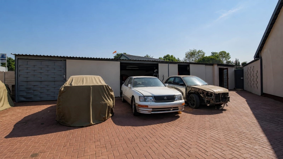 3 Bedroom Property for Sale in Brackenhurst Gauteng