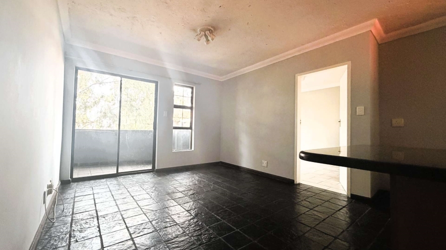 1 Bedroom Property for Sale in Erand Gardens Gauteng
