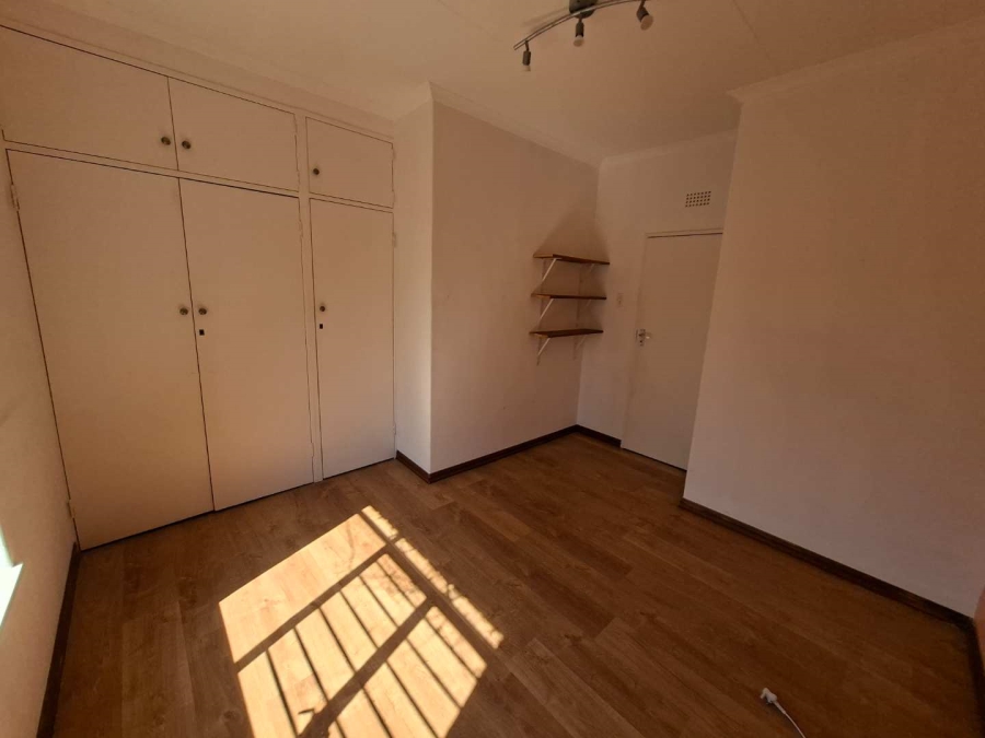To Let 3 Bedroom Property for Rent in Victory Park Gauteng