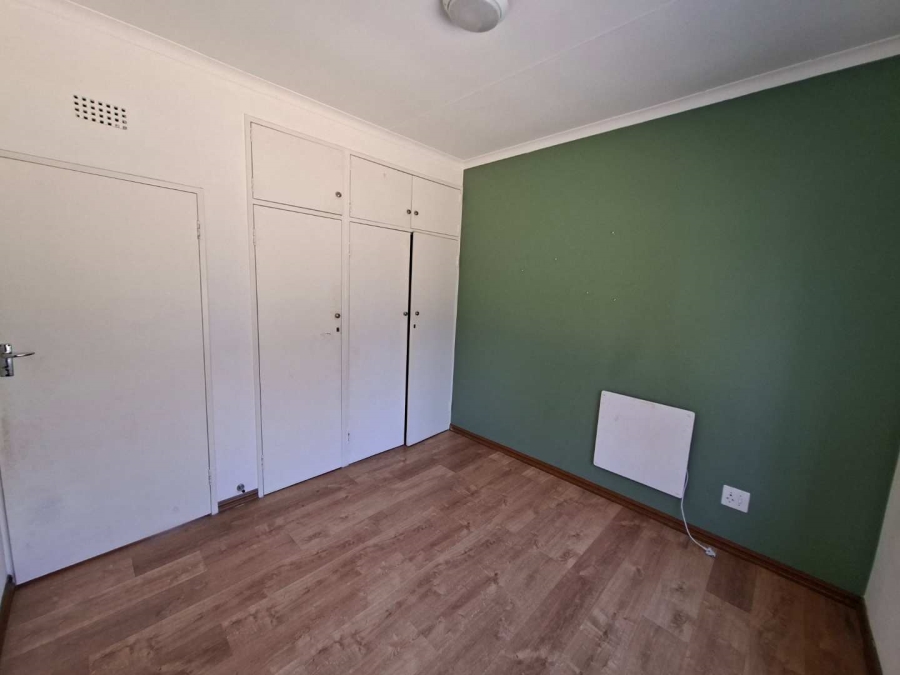 To Let 3 Bedroom Property for Rent in Victory Park Gauteng