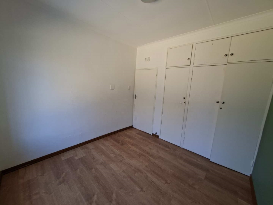 To Let 3 Bedroom Property for Rent in Victory Park Gauteng