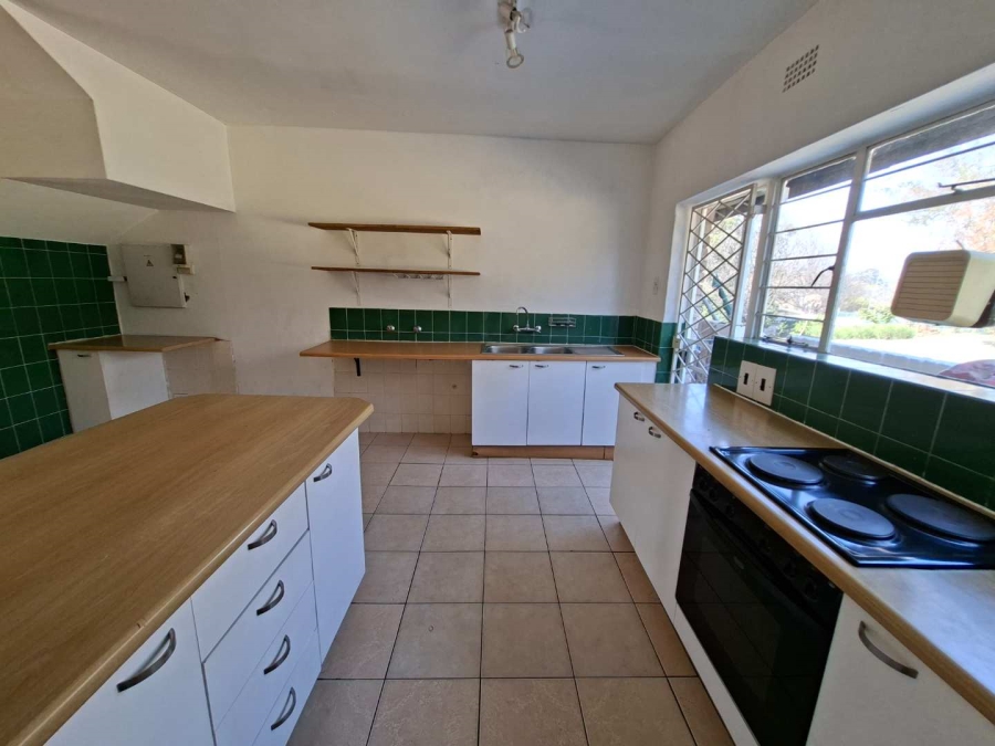 To Let 3 Bedroom Property for Rent in Victory Park Gauteng