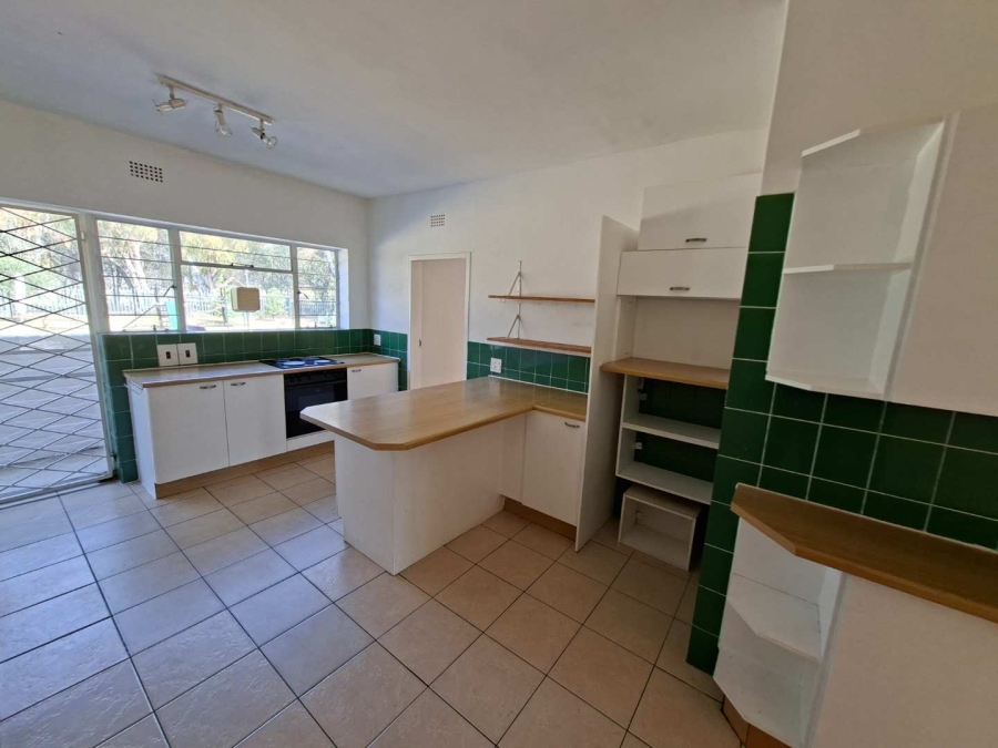 To Let 3 Bedroom Property for Rent in Victory Park Gauteng