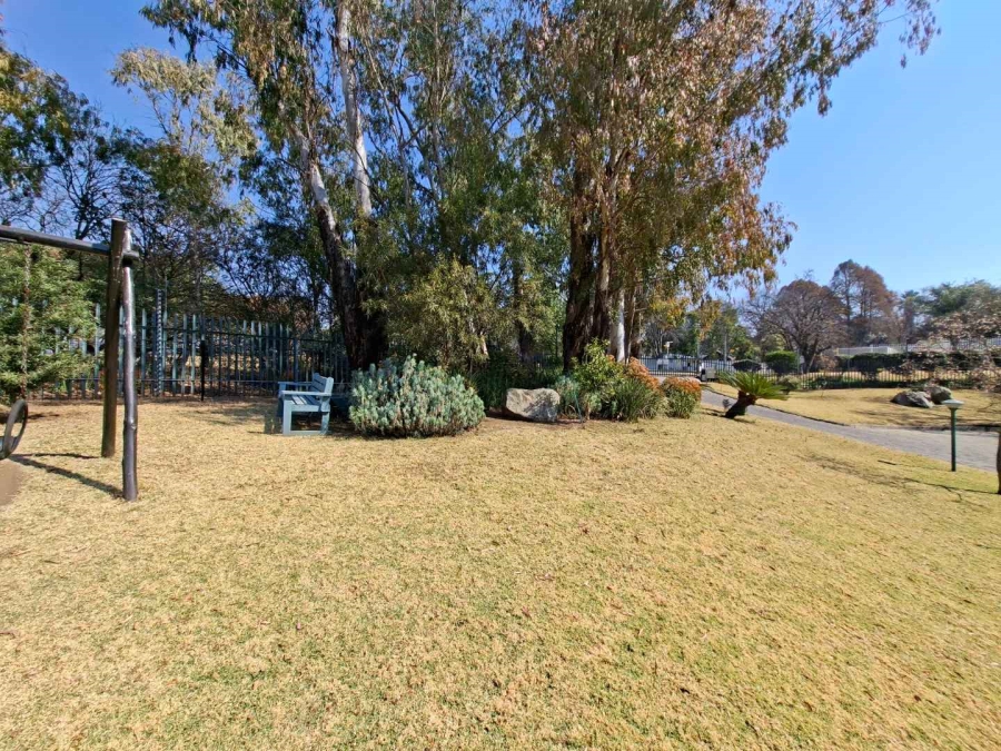 To Let 3 Bedroom Property for Rent in Victory Park Gauteng
