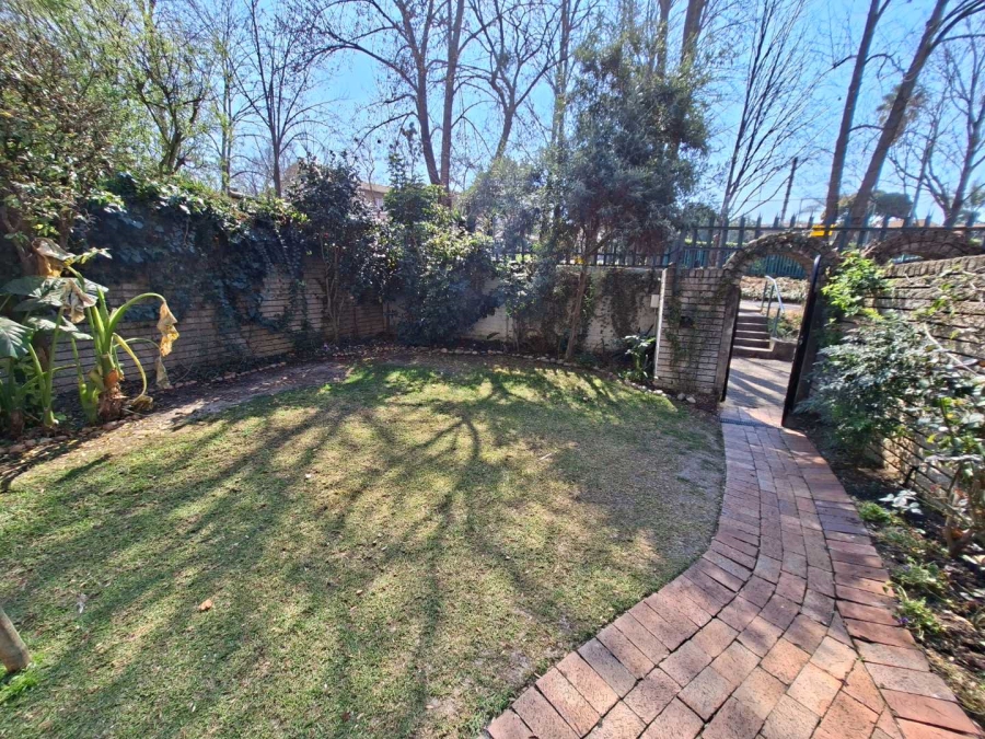 To Let 3 Bedroom Property for Rent in Victory Park Gauteng