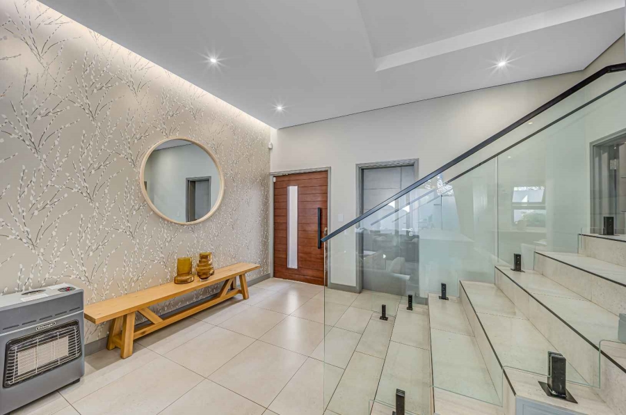 3 Bedroom Property for Sale in Bryanston Gauteng