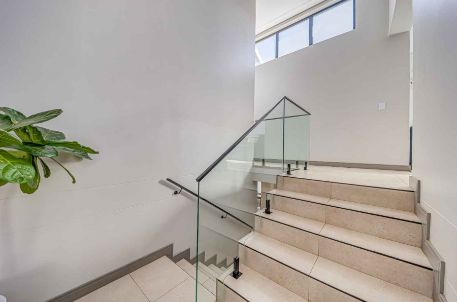3 Bedroom Property for Sale in Bryanston Gauteng