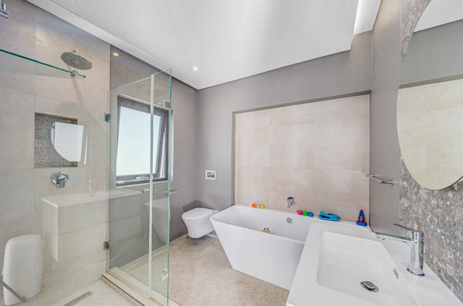 3 Bedroom Property for Sale in Bryanston Gauteng
