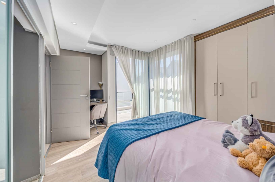 3 Bedroom Property for Sale in Bryanston Gauteng