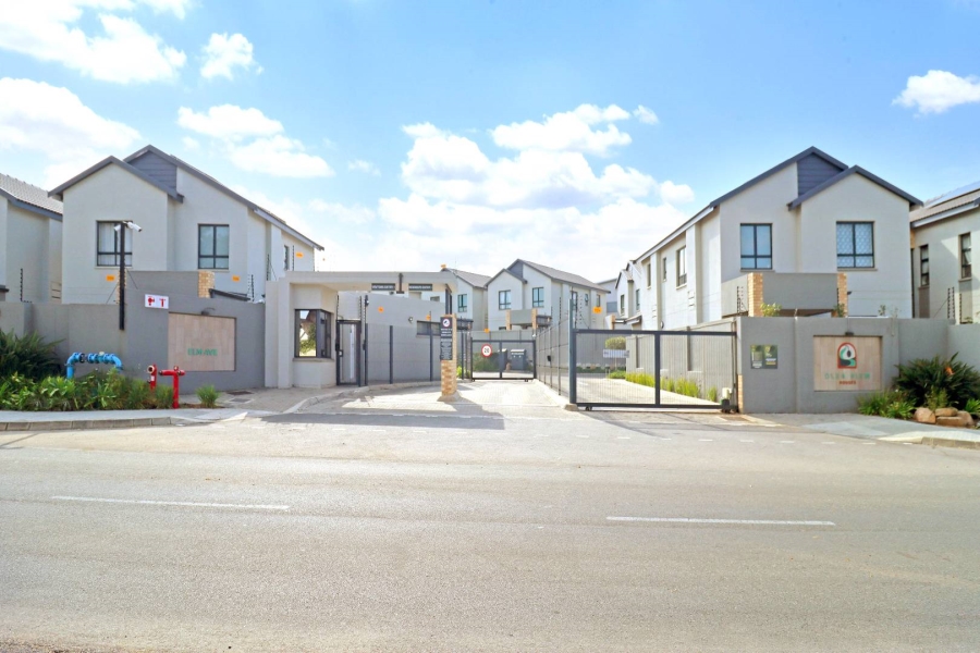 4 Bedroom Property for Sale in Craigavon Gauteng