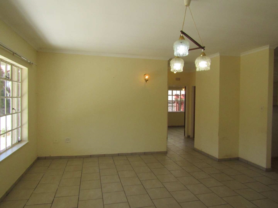 2 Bedroom Property for Sale in Helderkruin Gauteng