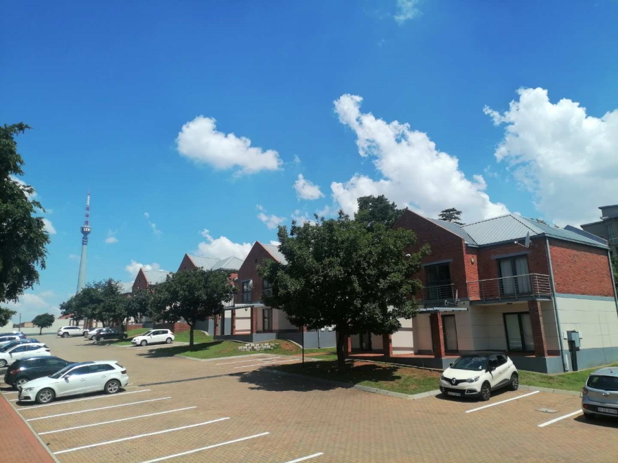 To Let 2 Bedroom Property for Rent in Auckland Park Gauteng