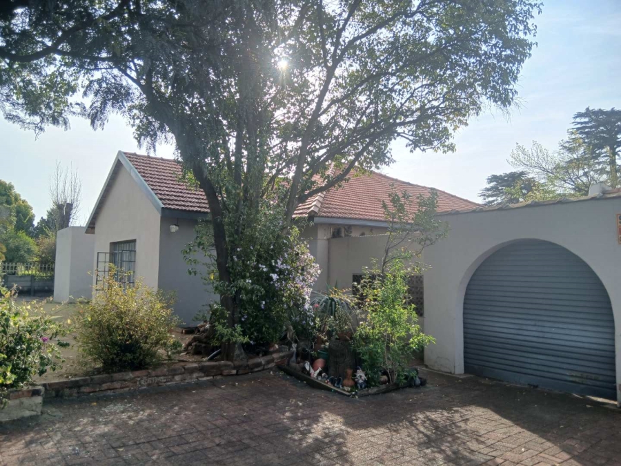 3 Bedroom Property for Sale in Lambton Gauteng