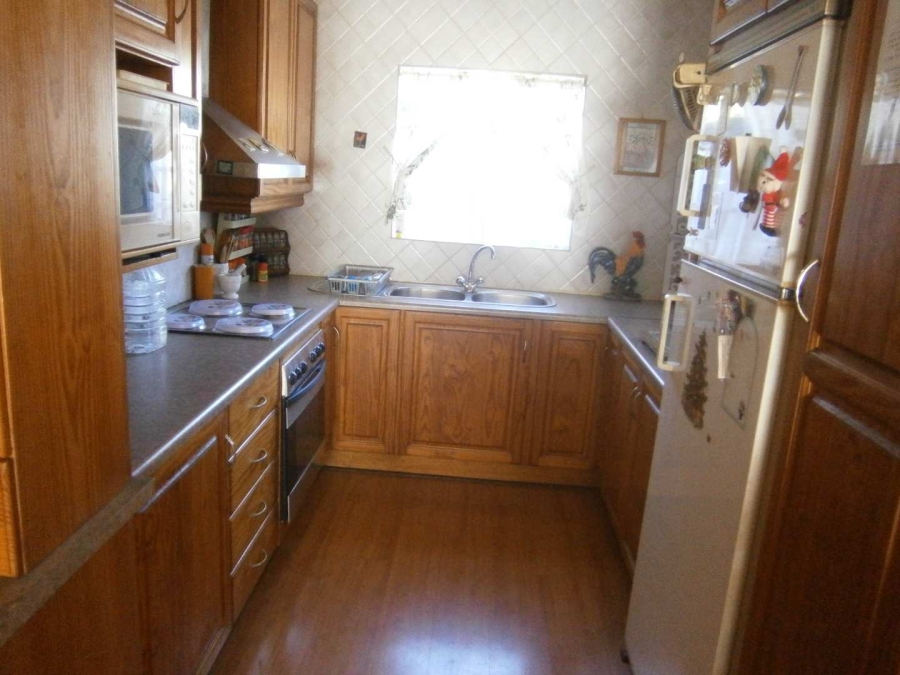 2 Bedroom Property for Sale in Albertsdal Gauteng