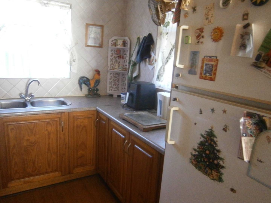 2 Bedroom Property for Sale in Albertsdal Gauteng