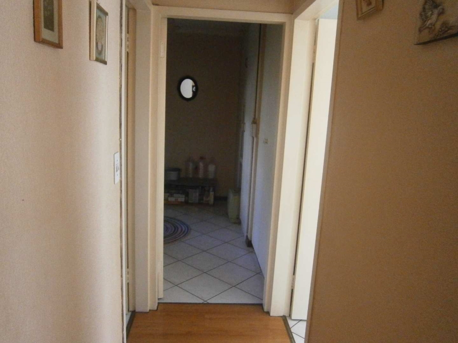 2 Bedroom Property for Sale in Albertsdal Gauteng