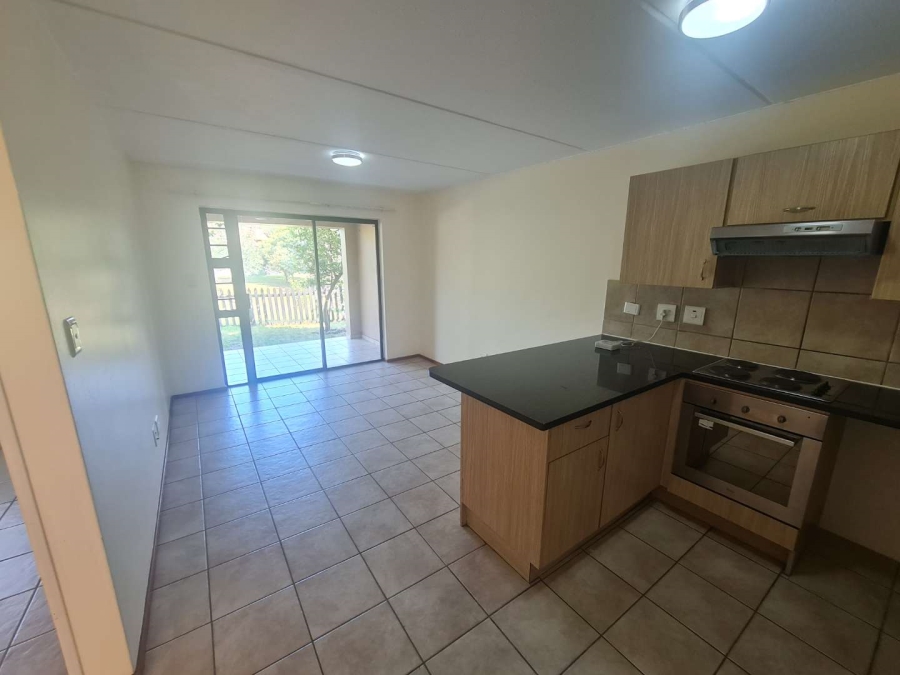 To Let 2 Bedroom Property for Rent in Noordhang Gauteng