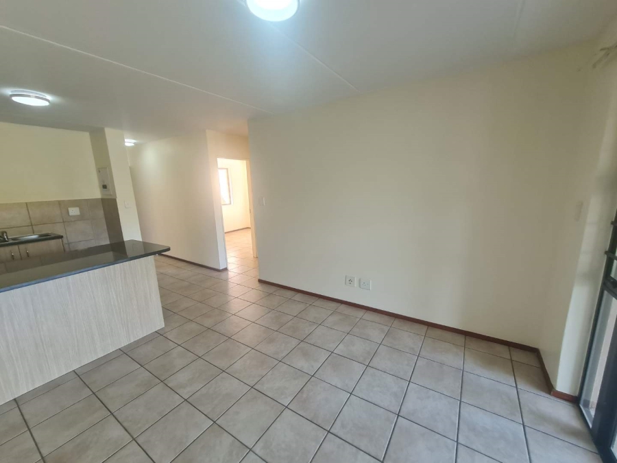 To Let 2 Bedroom Property for Rent in Noordhang Gauteng