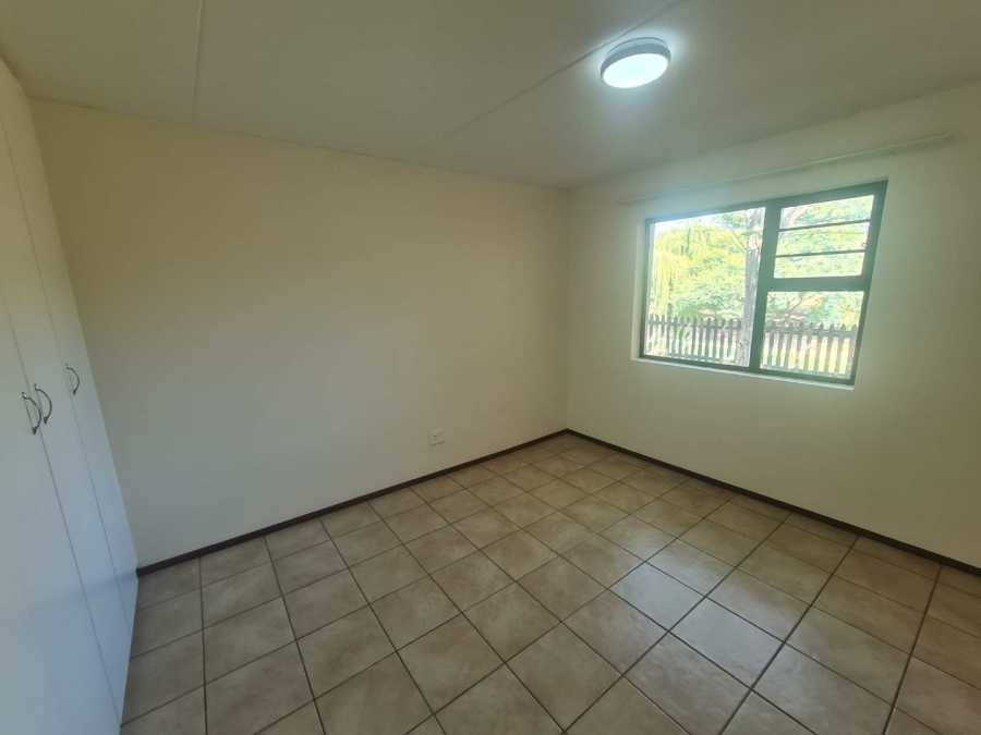To Let 2 Bedroom Property for Rent in Noordhang Gauteng