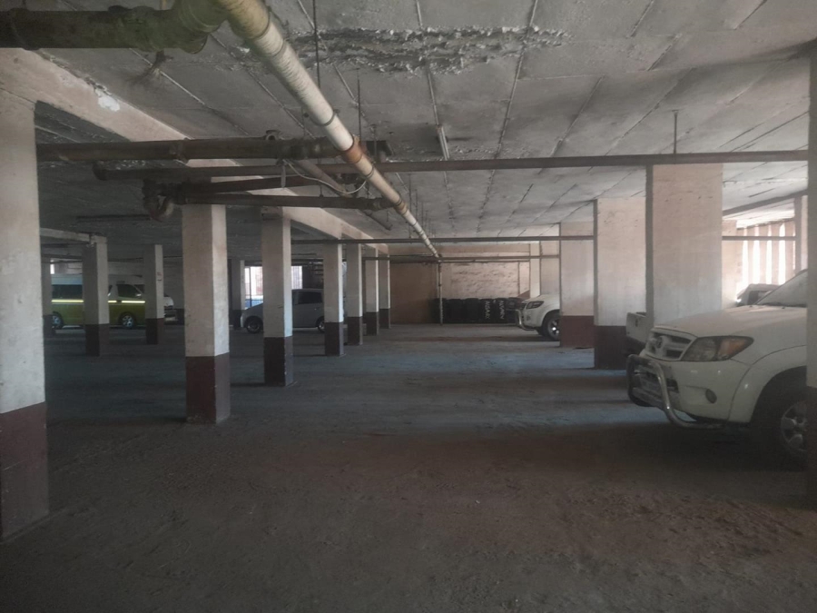 2 Bedroom Property for Sale in Hillbrow Gauteng