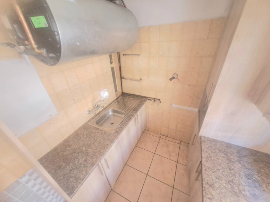 To Let 2 Bedroom Property for Rent in Silverton Gauteng