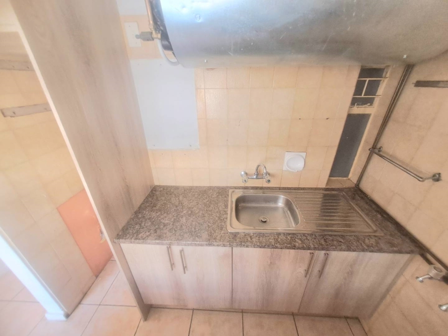 To Let 2 Bedroom Property for Rent in Silverton Gauteng