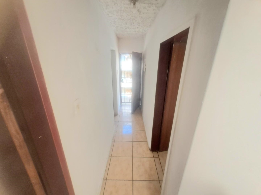 To Let 2 Bedroom Property for Rent in Silverton Gauteng