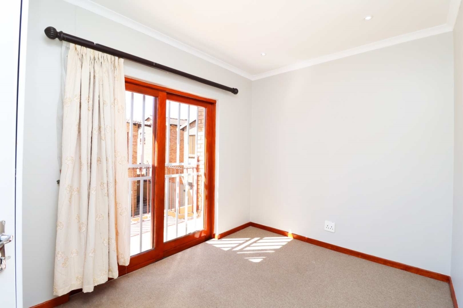 3 Bedroom Property for Sale in Greenhills Gauteng