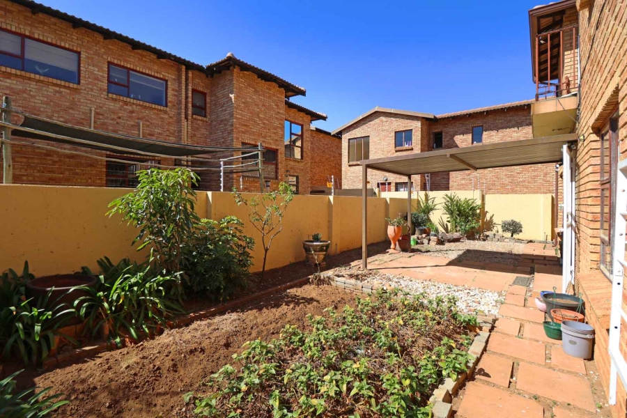 3 Bedroom Property for Sale in Greenhills Gauteng