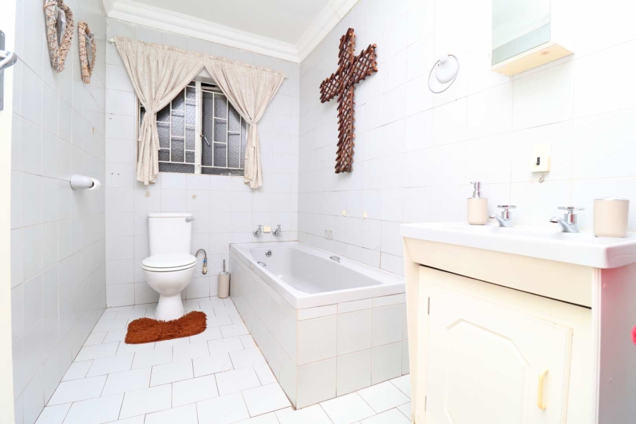 3 Bedroom Property for Sale in Homelake Gauteng